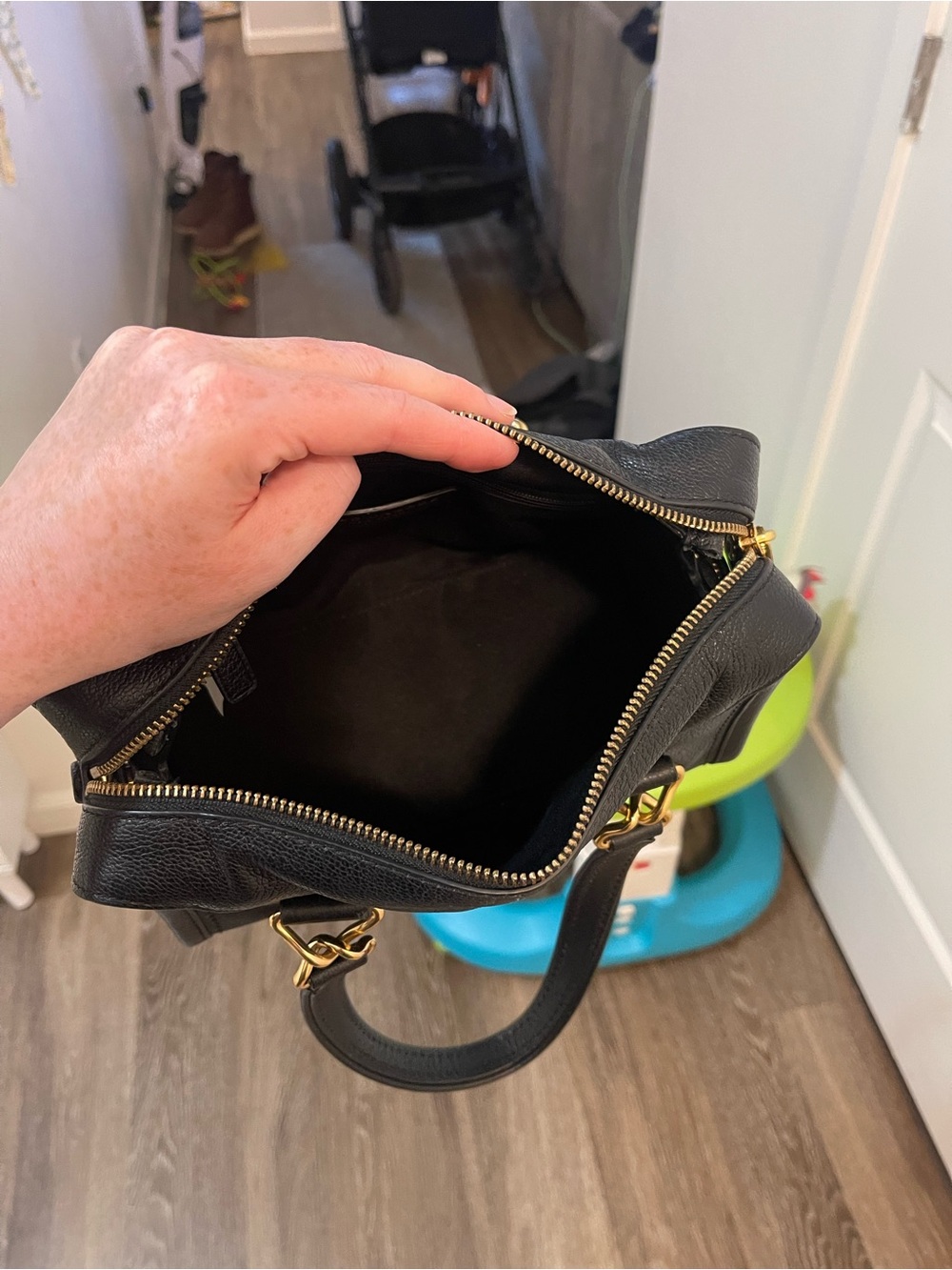 Marc Jacobs black pebbled Wellington satchel - Picture 6 of 7